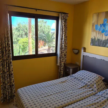 Oasis Royal F320 Apartman *