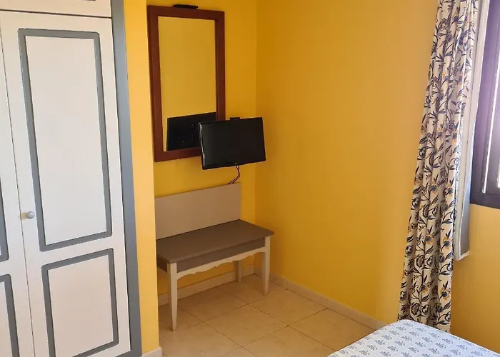 Oasis Royal F320 코라레호